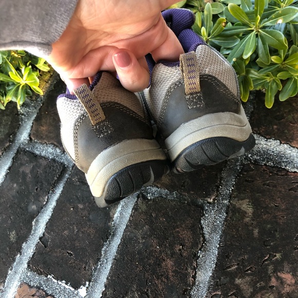 Keen "PALISADES" brown & Gray Trail hiking shoe size 6 - Picture 4 of 8